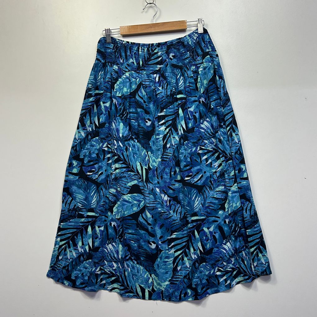 Avenue Blue Leaf Print Maxi Skirt - Size 18/20