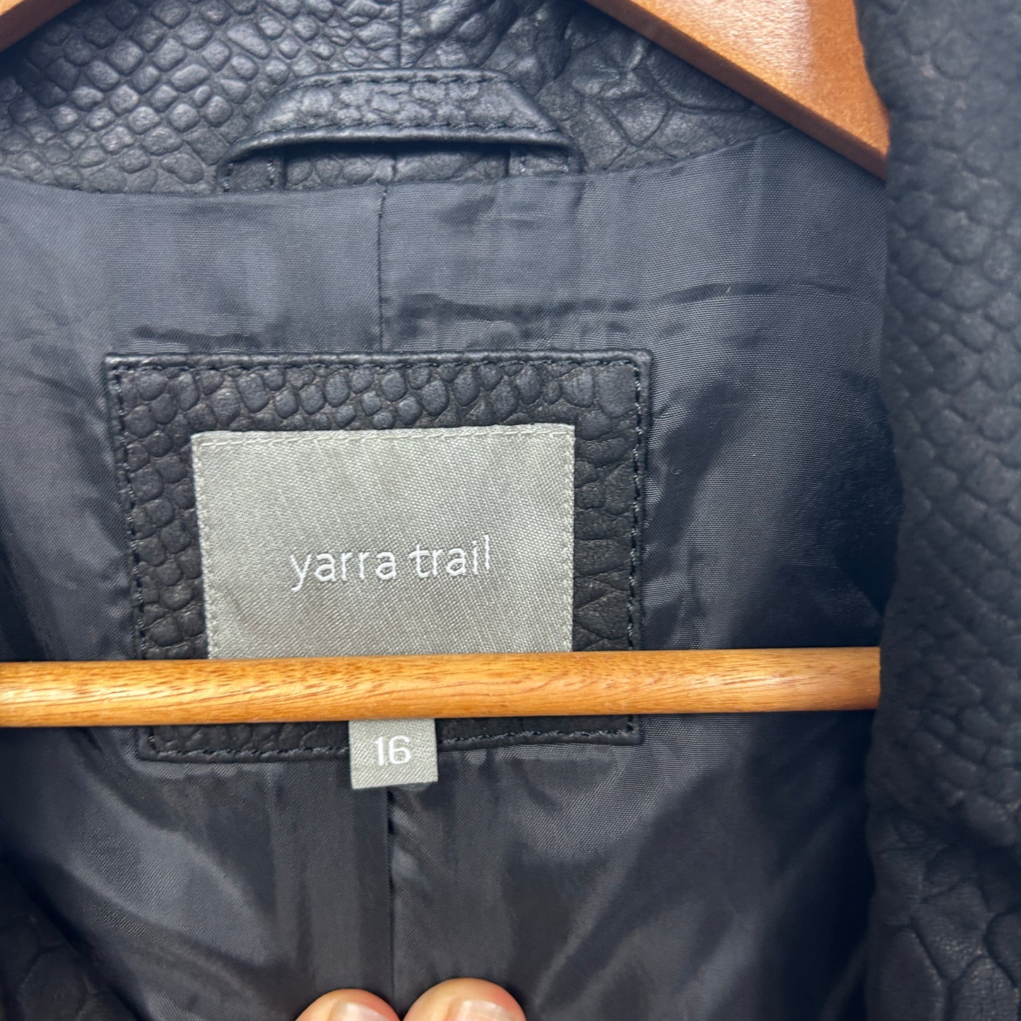 Yarra Trail Black Leather Vest - Size 16