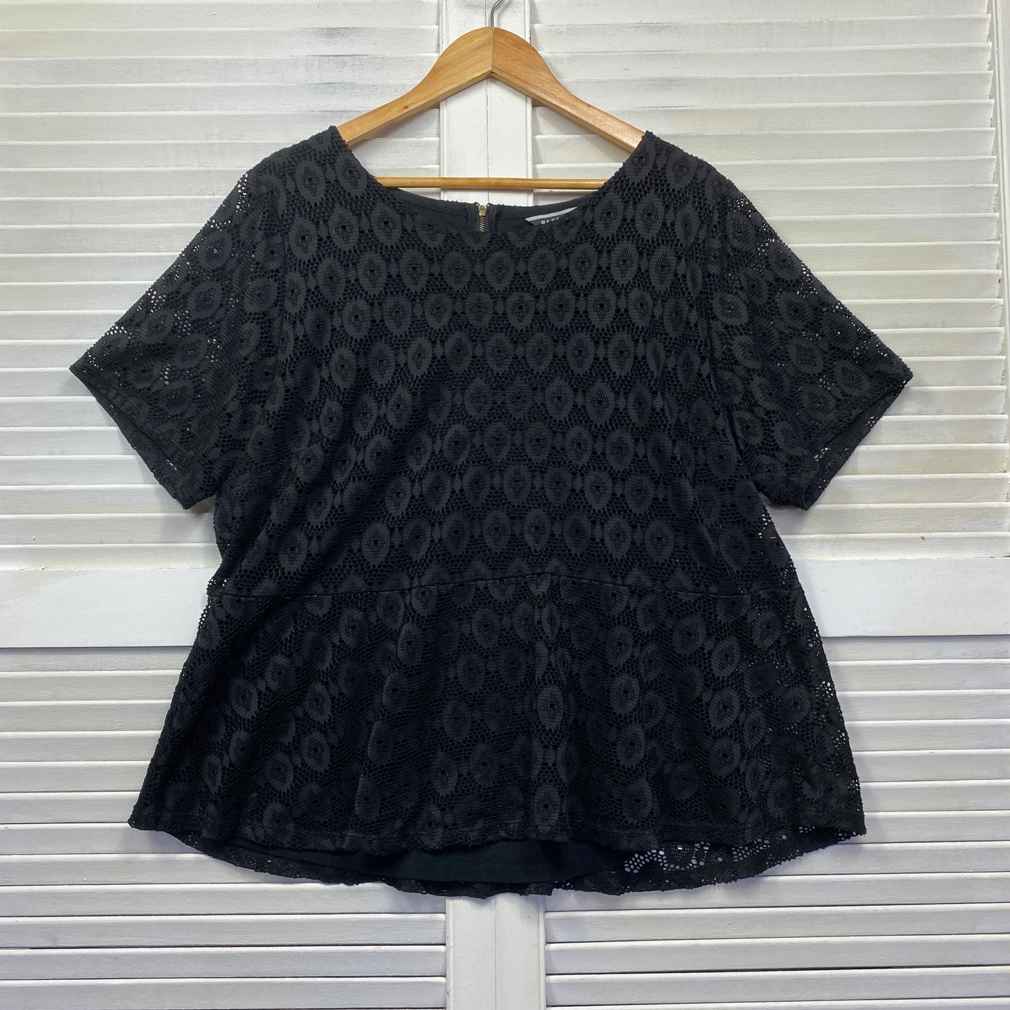 Basque Top Size 20 Black Short Sleeve Lace Overlay