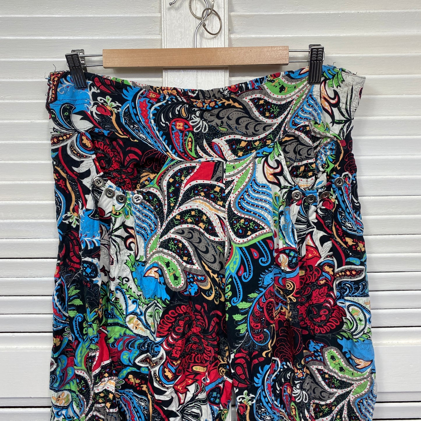 Quelque Cropped Pants Size 14 Multicoloured Floral Pockets