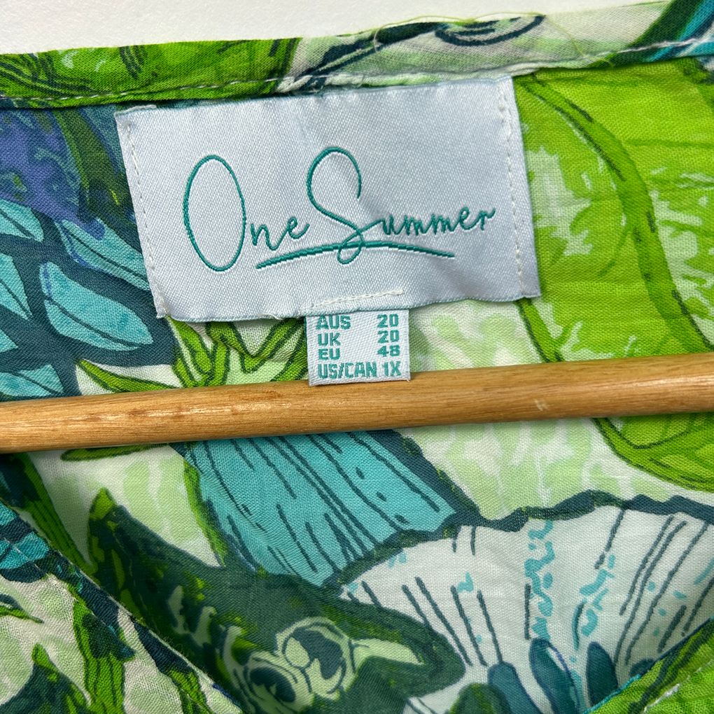 One Summer Green Cotton Top - Size 20