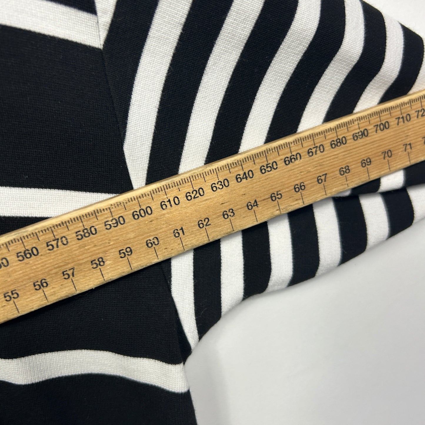 Virtuelle Black and White Striped Bamboo Top - Size 14