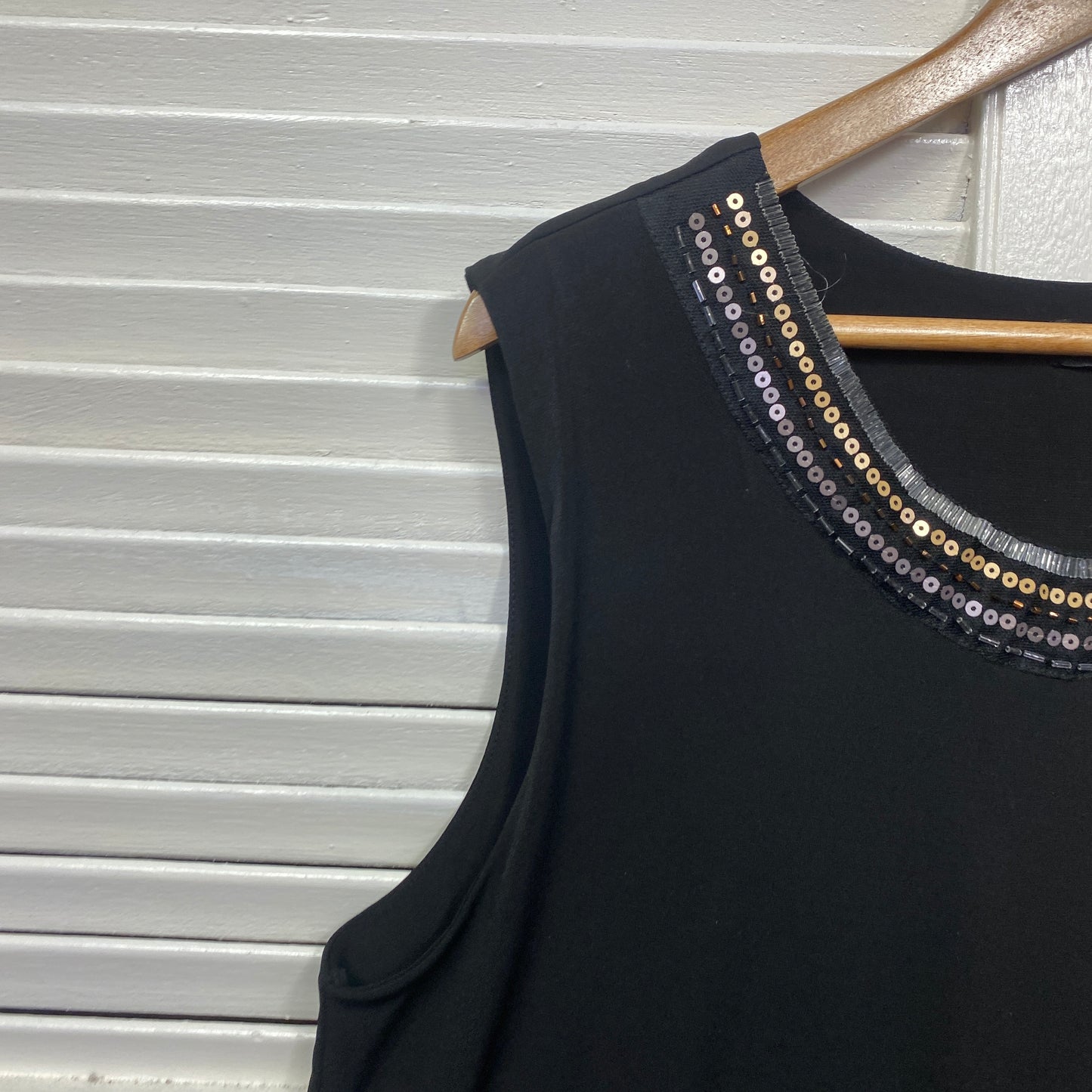 Liz Jordan Top Size XL Black Sleeveless Beaded Cocktail