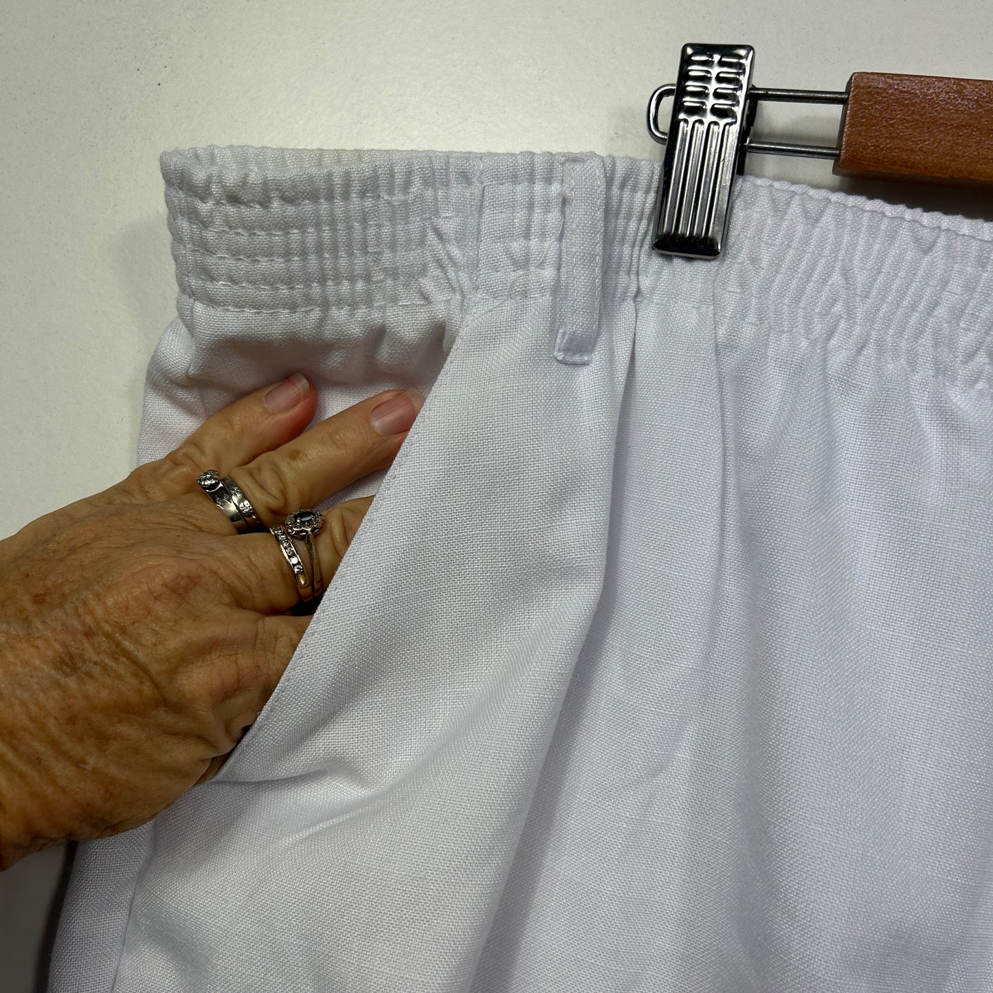 Millers White Shorts - Size 26