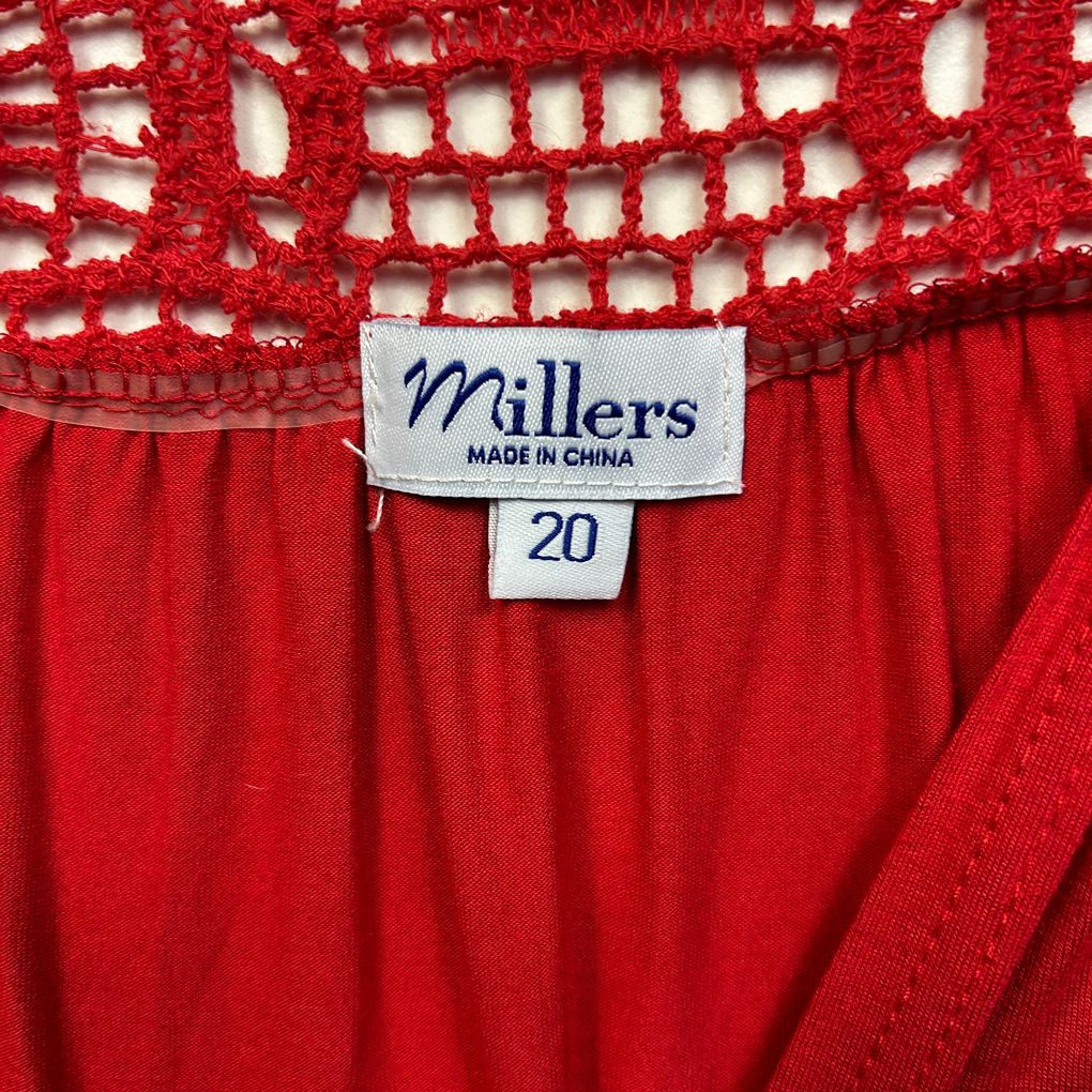 Millers Red Crochet Trim Top - Size 20