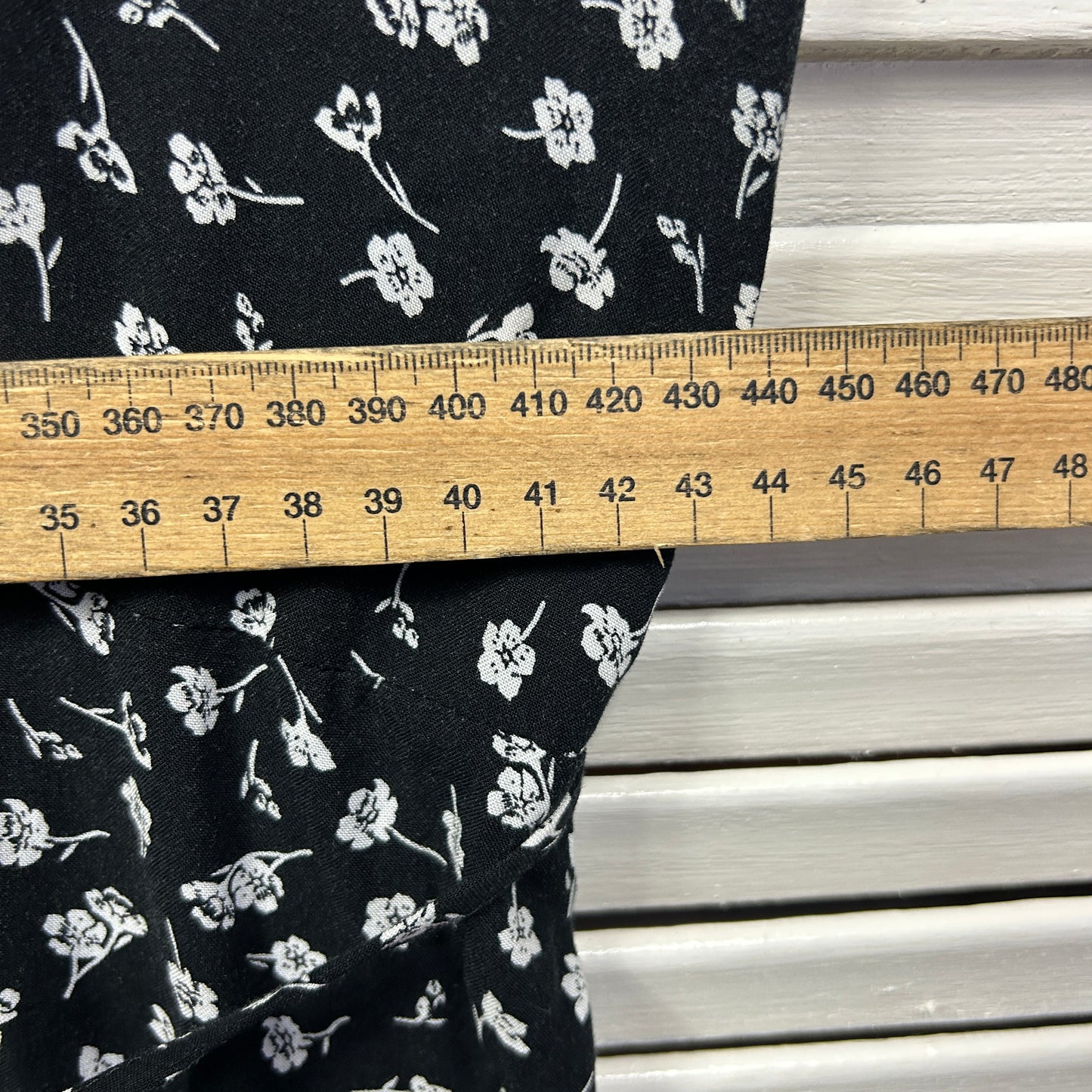 City Chic Dress Size 14 Black White Floral Short Sleeve