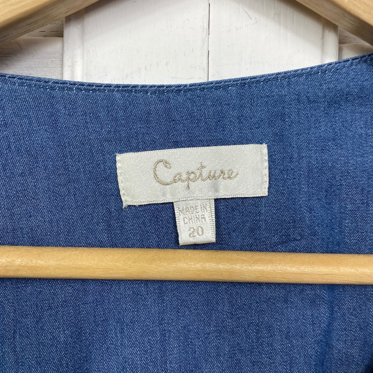 Capture Jacket Blazer Size 20 Blue Long Sleeve Chambray