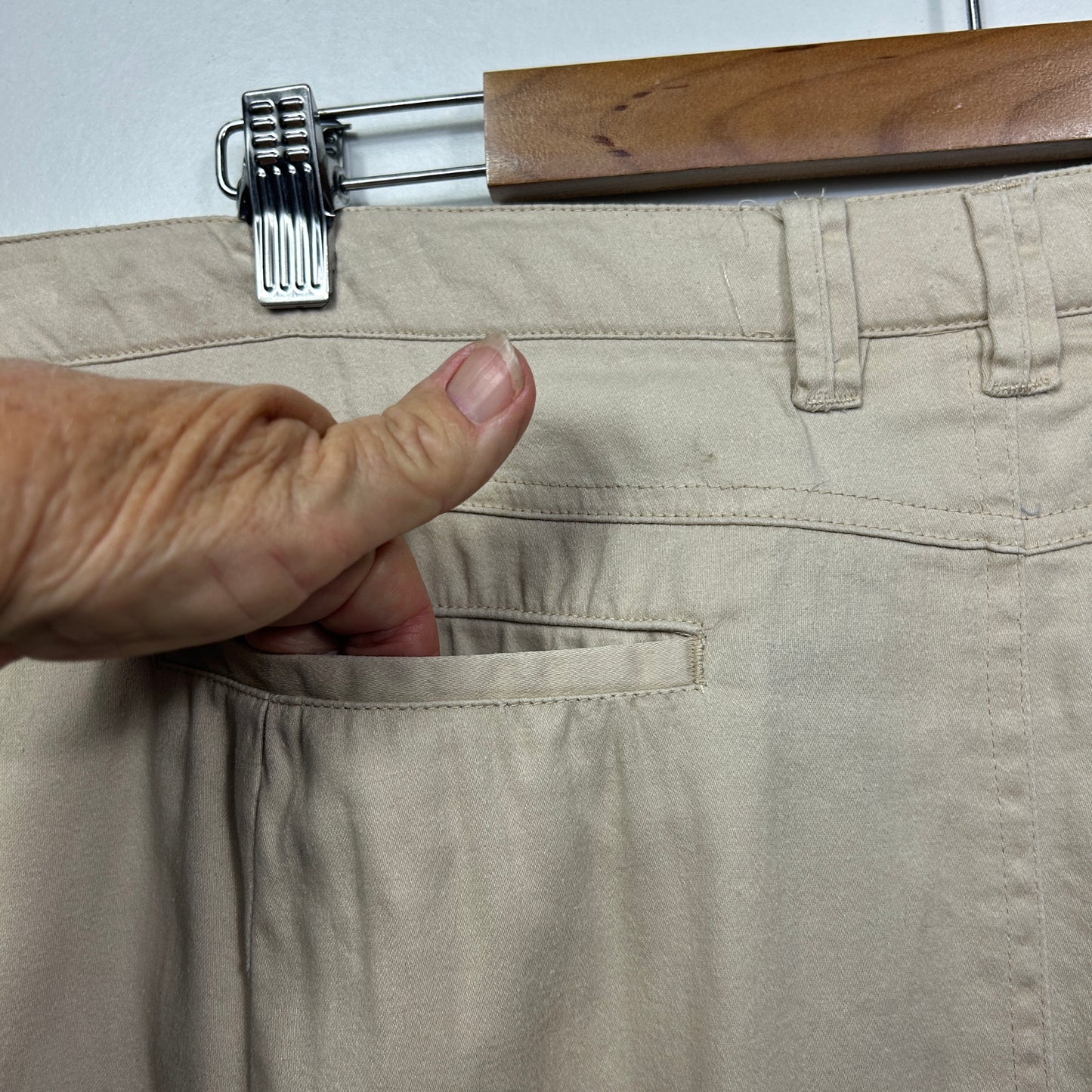 Thomas Cook Beige Skirt - Size 18