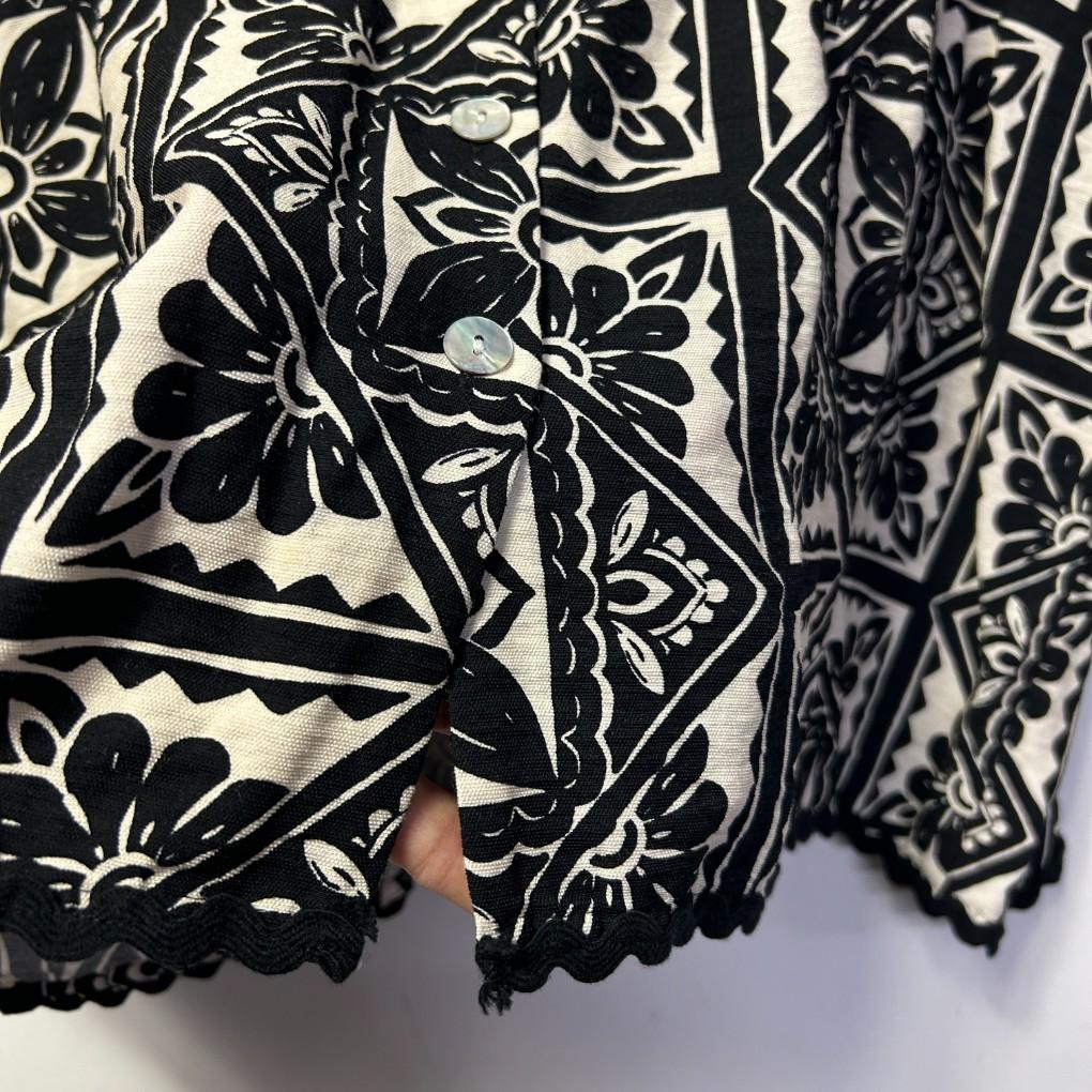 Sportsgirl Black & White Print Shirt - Size 16