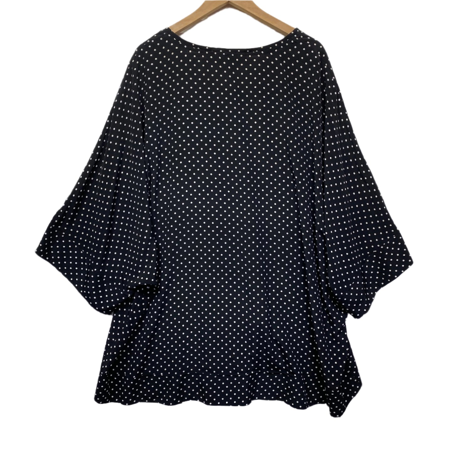 Belle Curve Top Size 26 Plus Black White Polka Dots