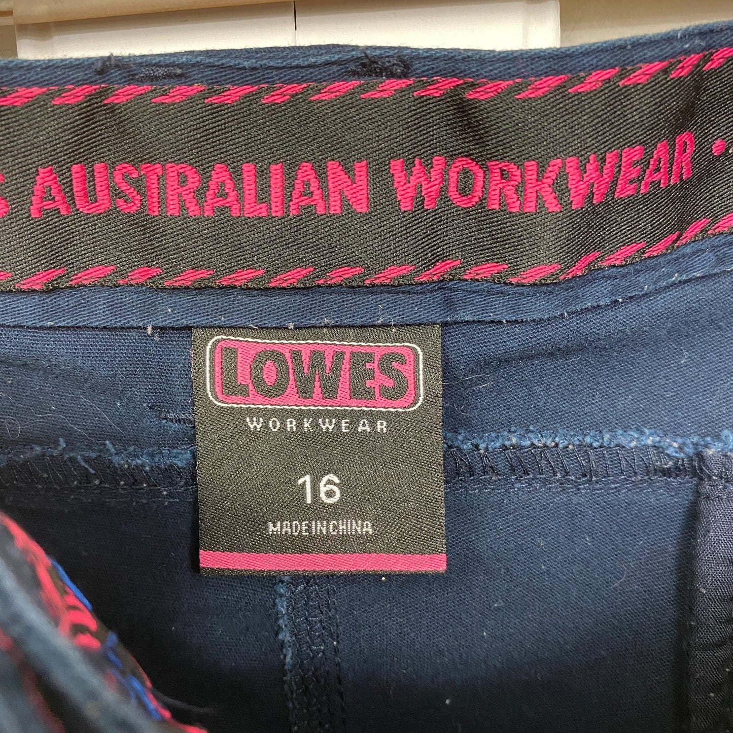 Lowes Workwear Shorts Size 16 Plus Blue Cargo Pockets Cotton Pockets