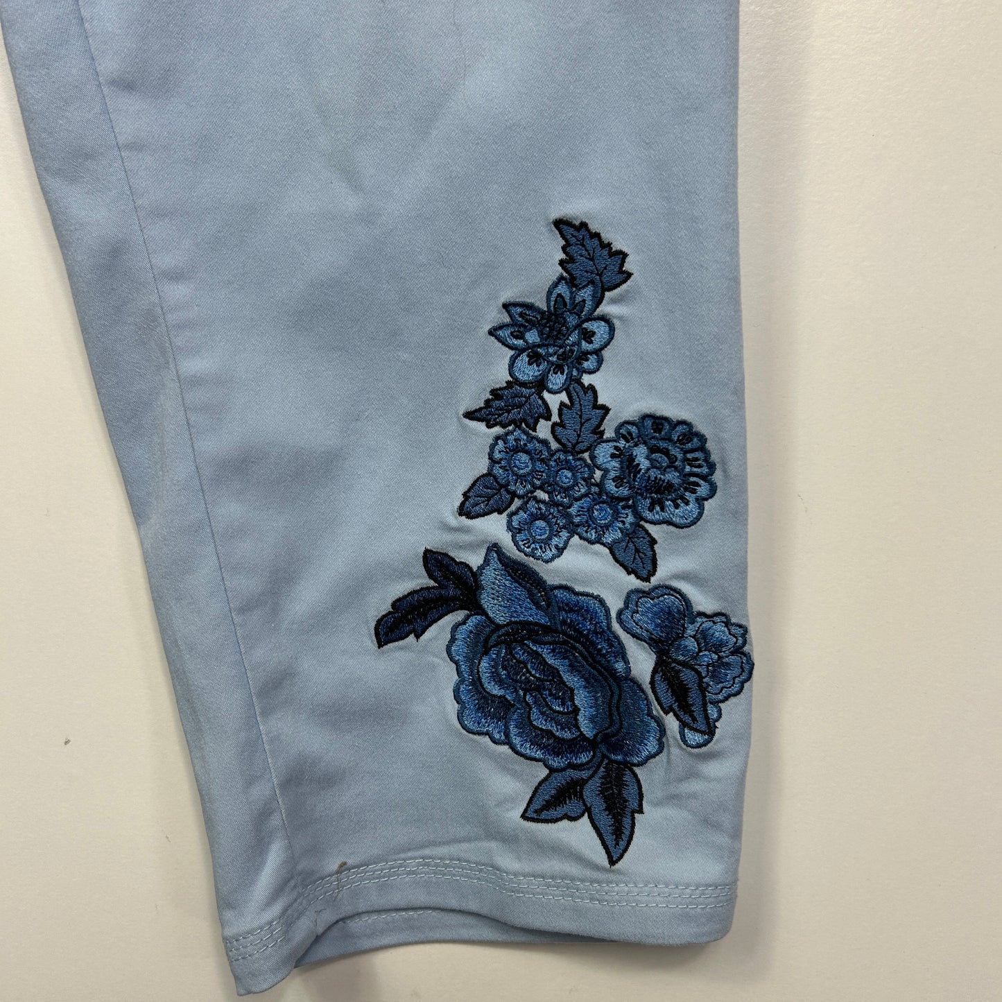 Millers Light Blue Capri Pants with Floral Embroidery - Size 18