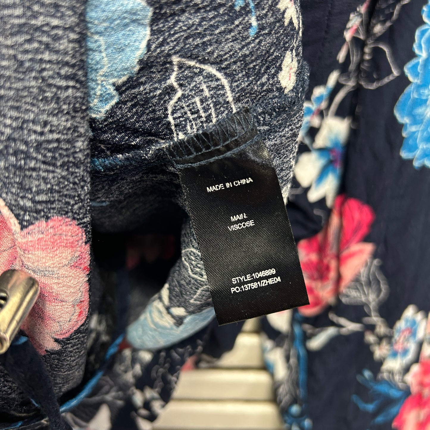 beme Top Size 20 Long Sleeve Floral Full Zip Up Viscose