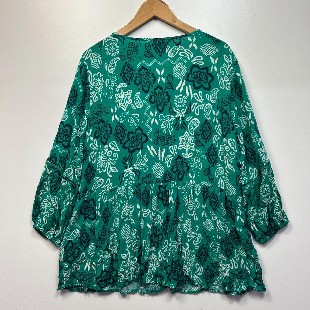 Beme Green Print Top - Size 16