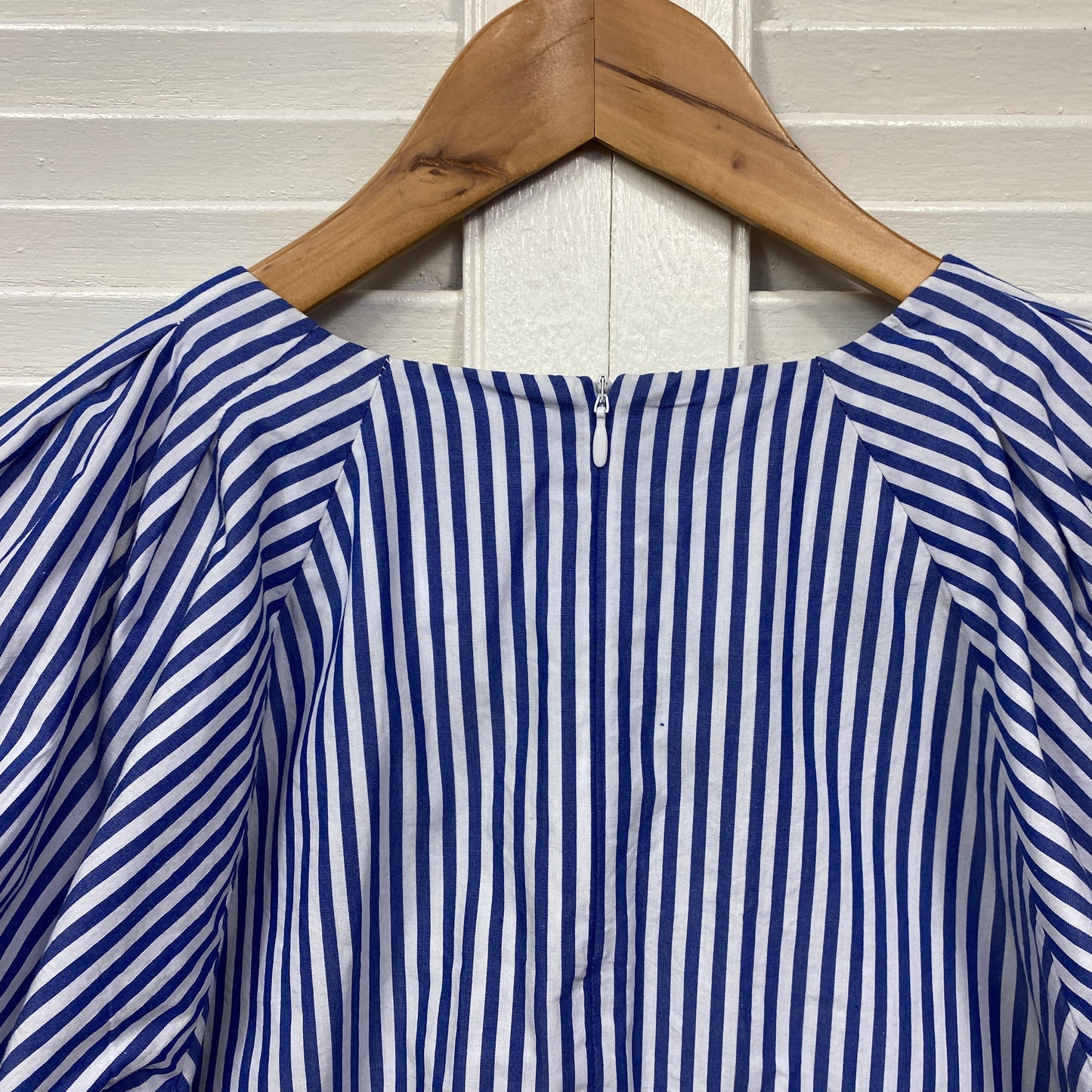 Preview Top Size 16 Blue White Striped Billow Short Sleeve Cotton