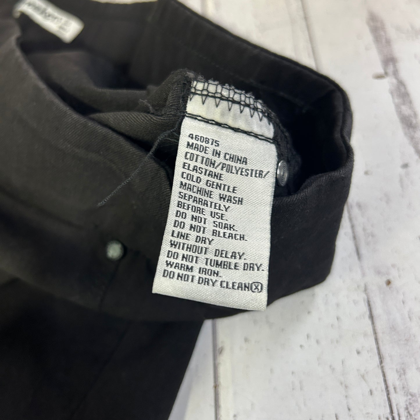 Breakers Shorts Size 24 Plus Black Denim Pull On