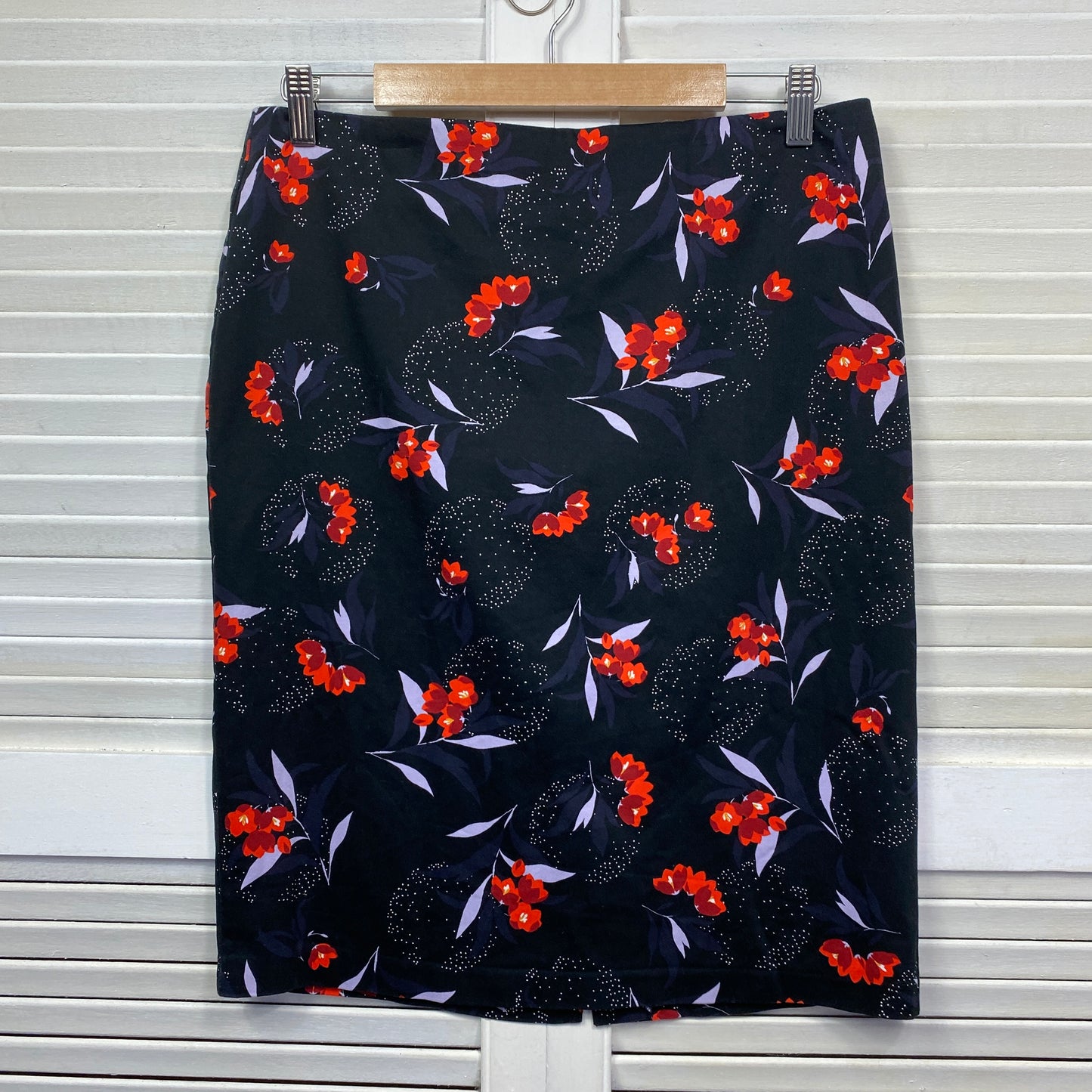 Jacqui E Skirt Size 14 Pencil Floral Multicoloured Knee Length Office