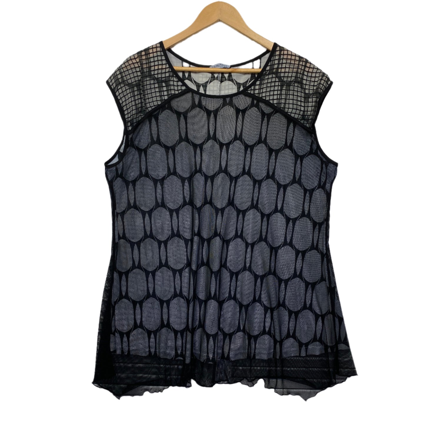 Emma Rose Top Size 20 Sleeveless Black Crochet Overlay