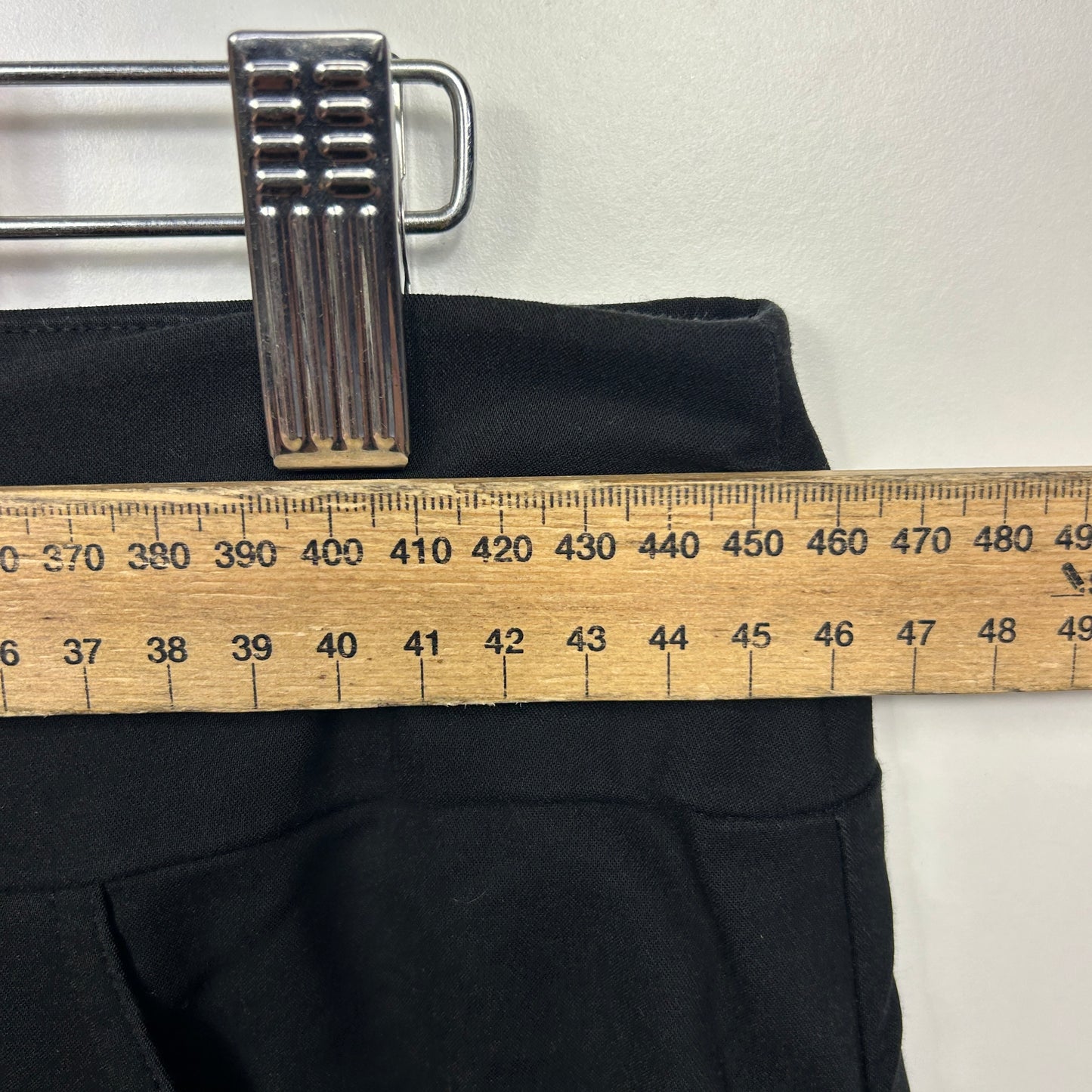 Taking Shape Shorts Size 16 Black Pull On