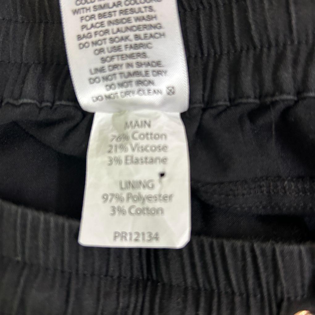 Rockwear Black Cotton Cropped Pants - Size 18