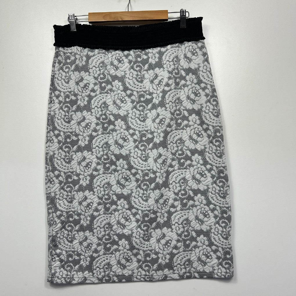 Now Black Skirt - Size 16