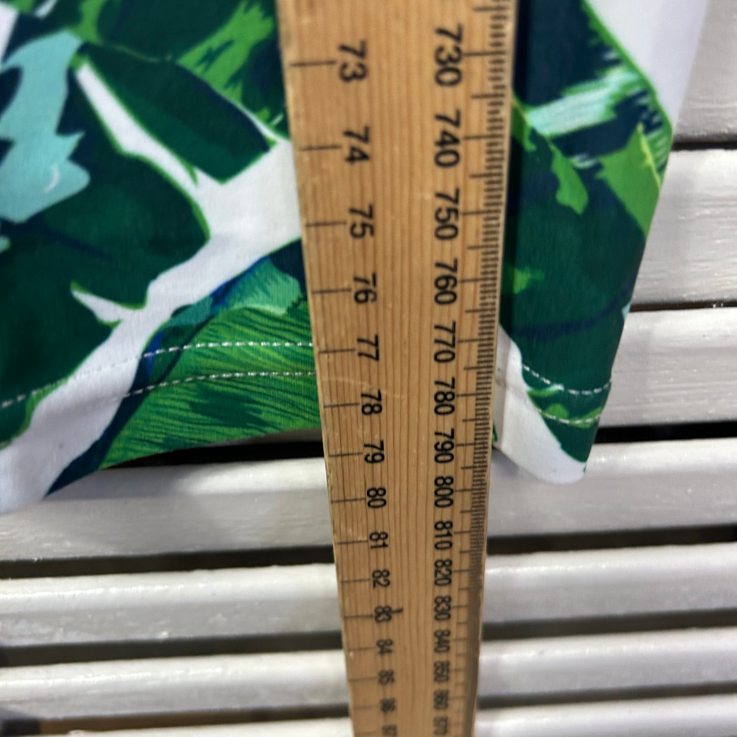 Exoticathletica Leggings Size Large 14 Green Leaf Print