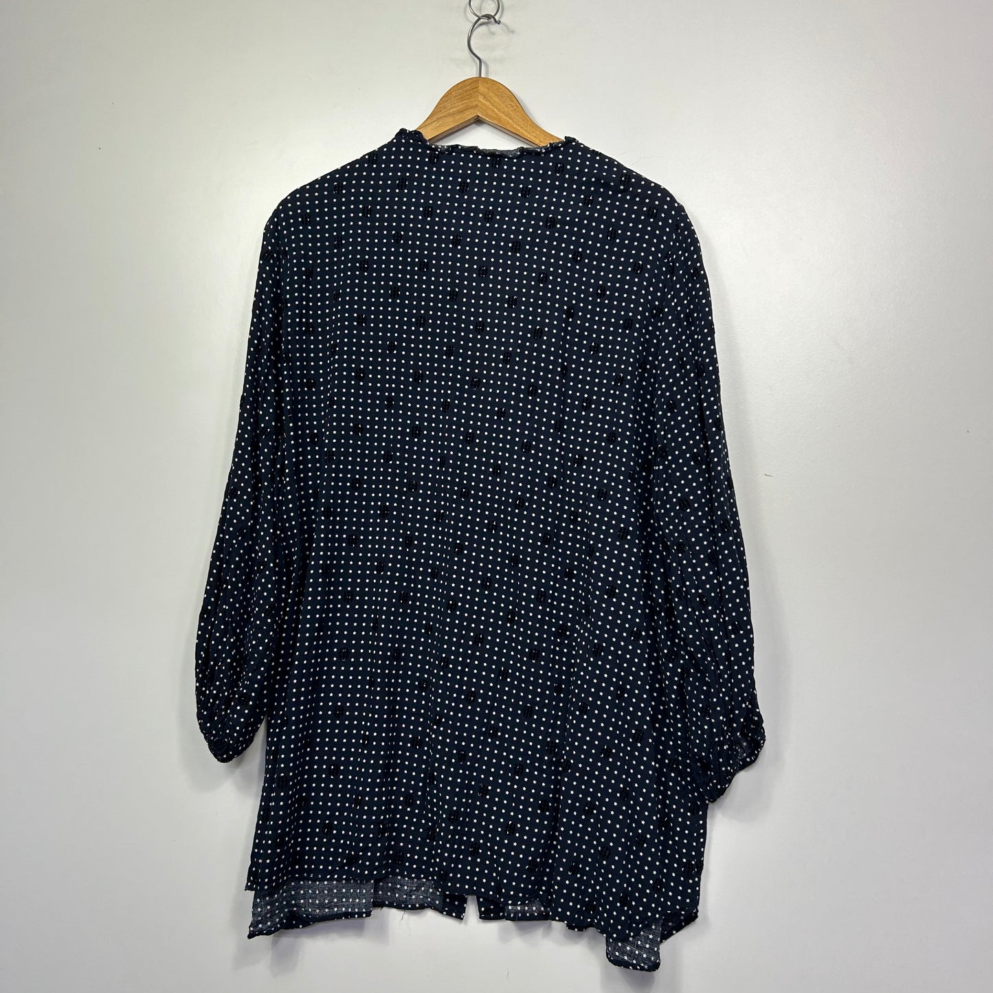 Virtuelle Navy Star Print Top - Size 22/24