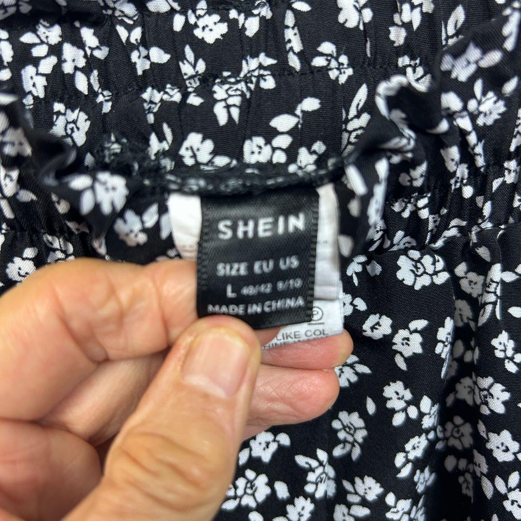 Shein Black Floral Skirt - Size L