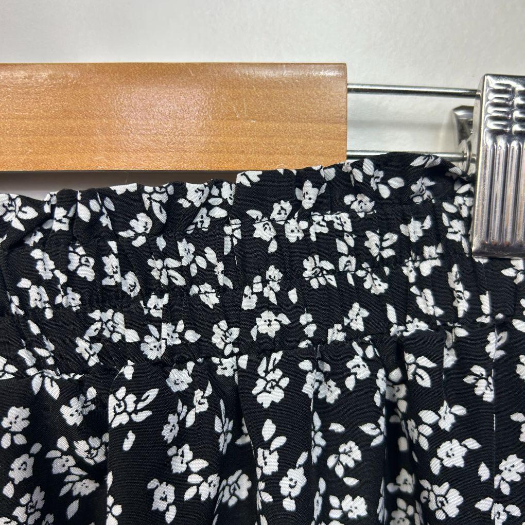 Shein Black Floral Skirt - Size L