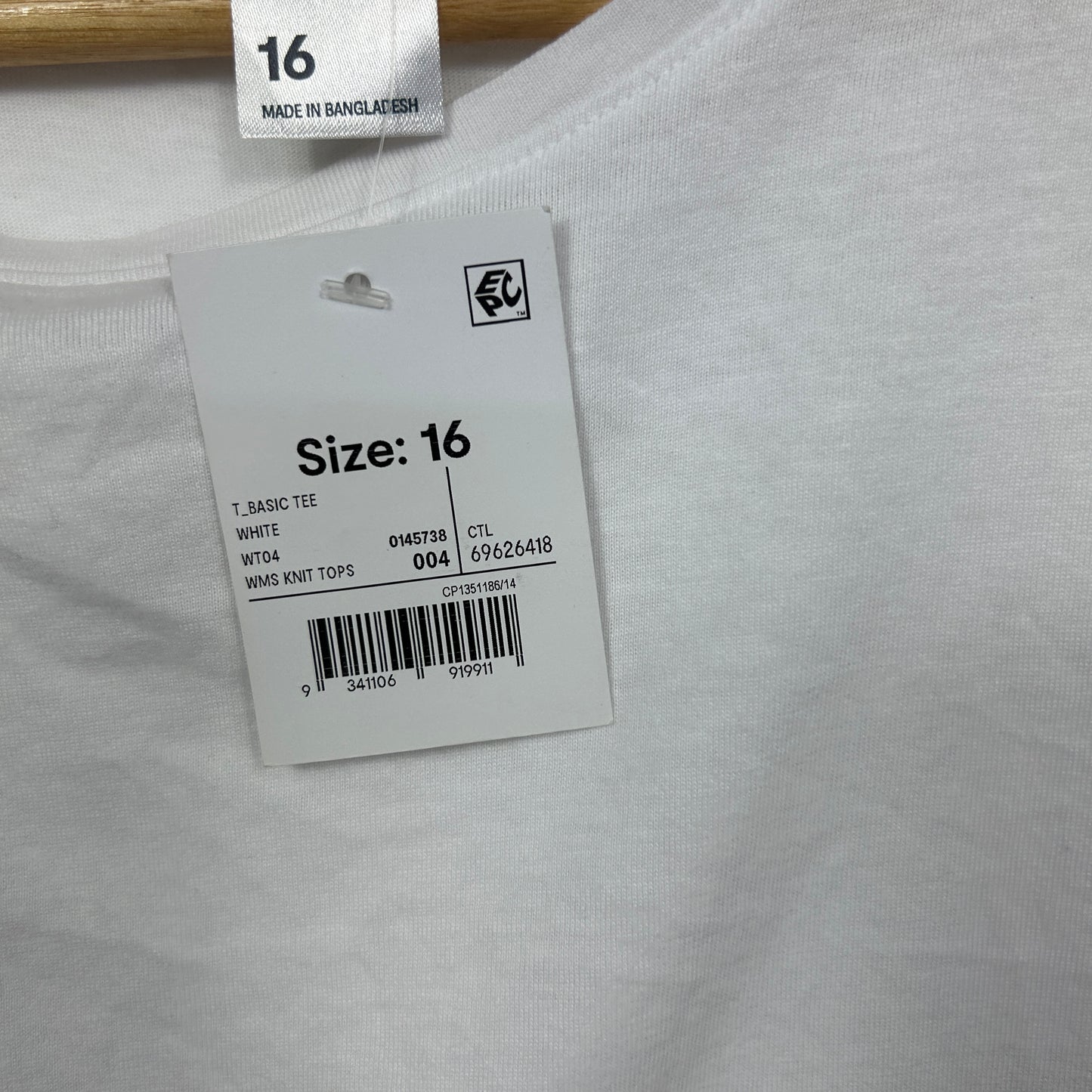 Anko White Basic Tee - Size 16