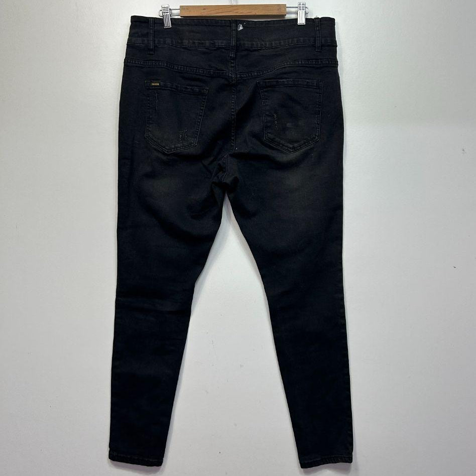 City Chic Asna High Rise Ankle Black Jeans - Size 14