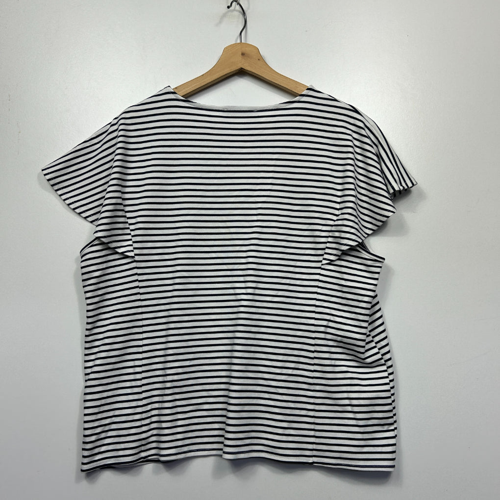 Preview White and Navy Striped Top - Size XXL