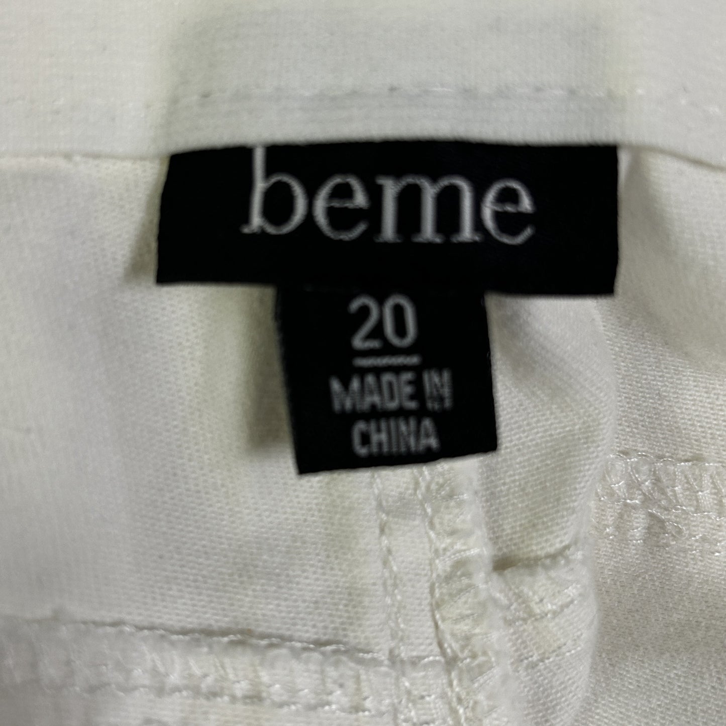 Beme White Shorts - Size 20