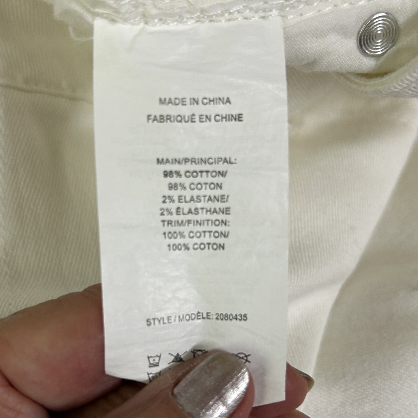 Beme White Shorts - Size 20
