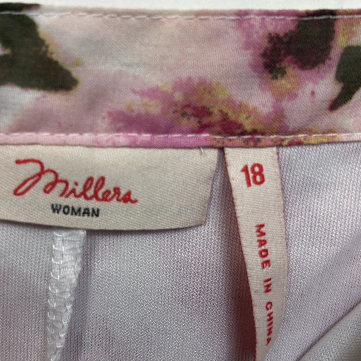 Millers White Floral Pleated Dress - Size 18