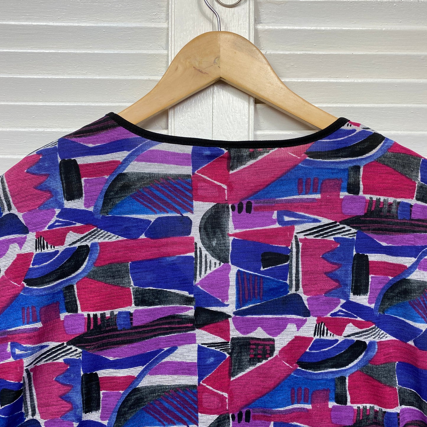 Taking Shape Top Size 16 Small Short Sleeve Multicoloured