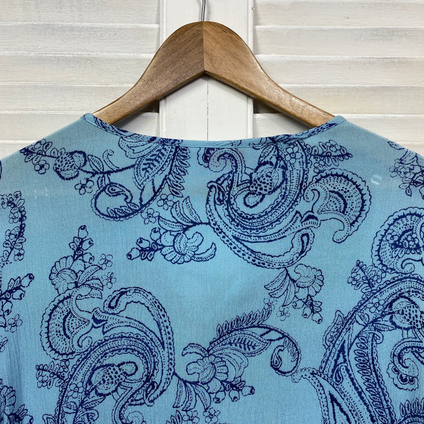 Millers Top Size 16 18 Plus Blue Paisley Print Long Sleeve Tasselled Beaded