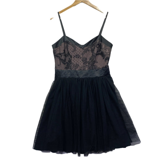 Review Dress Size 14 Black Sleeveless Cocktail Lace Overlay