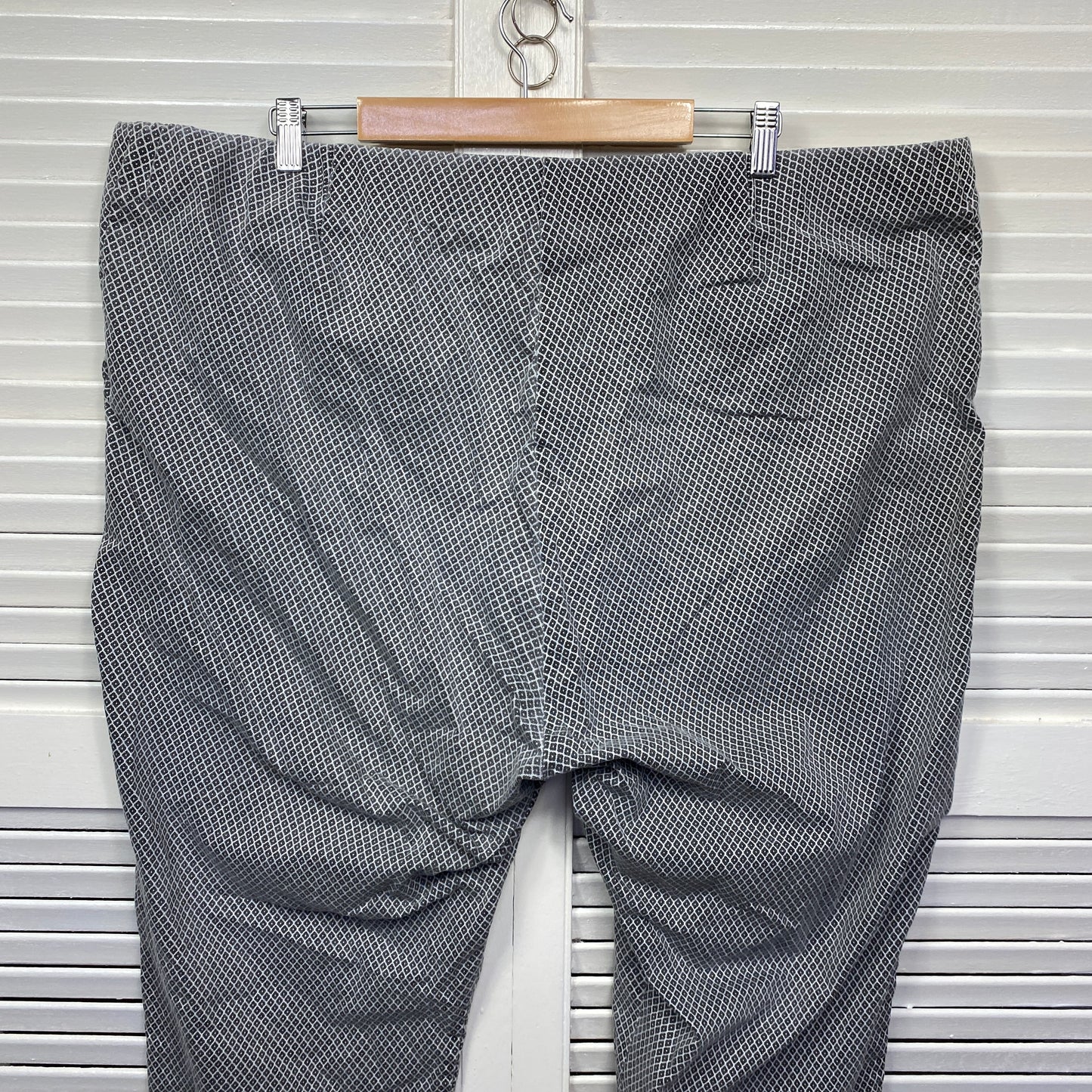 Autograph Cropped Pants Size 26 Grey Black White Pull On