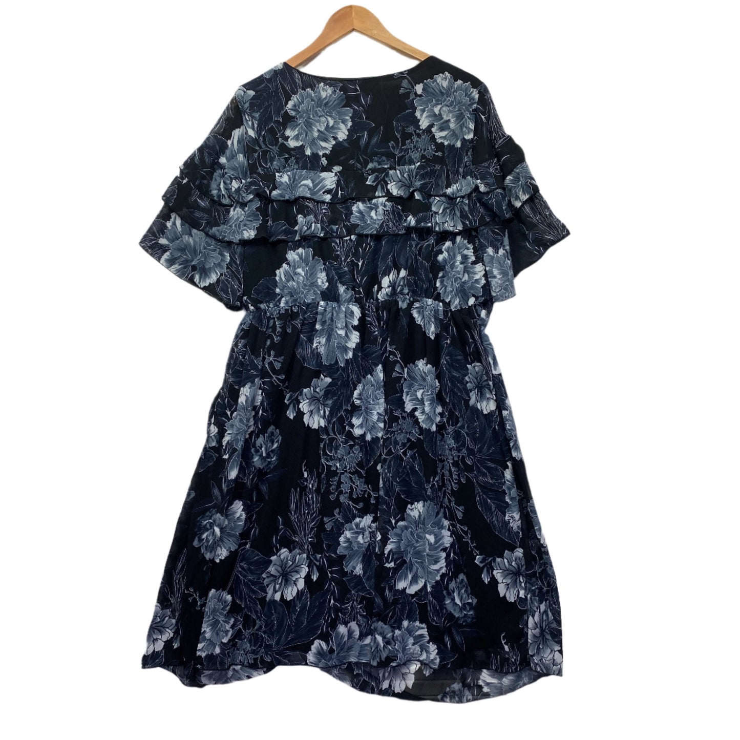 Beme Dress Size 18 Plus Black Floral Cocktail