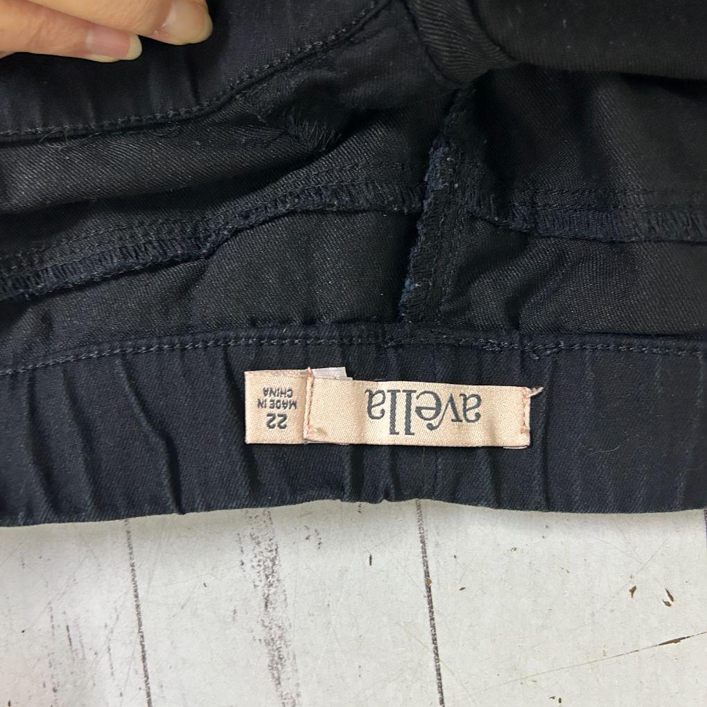 Avella Black Pants - Size 22