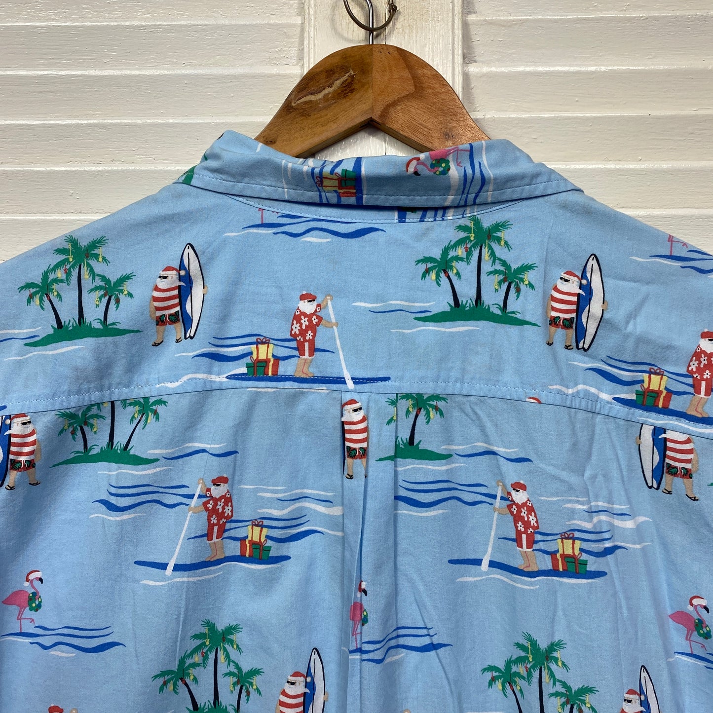 Christmas Shirt Mens Size 4XL Short Sleeve Santa Surfing