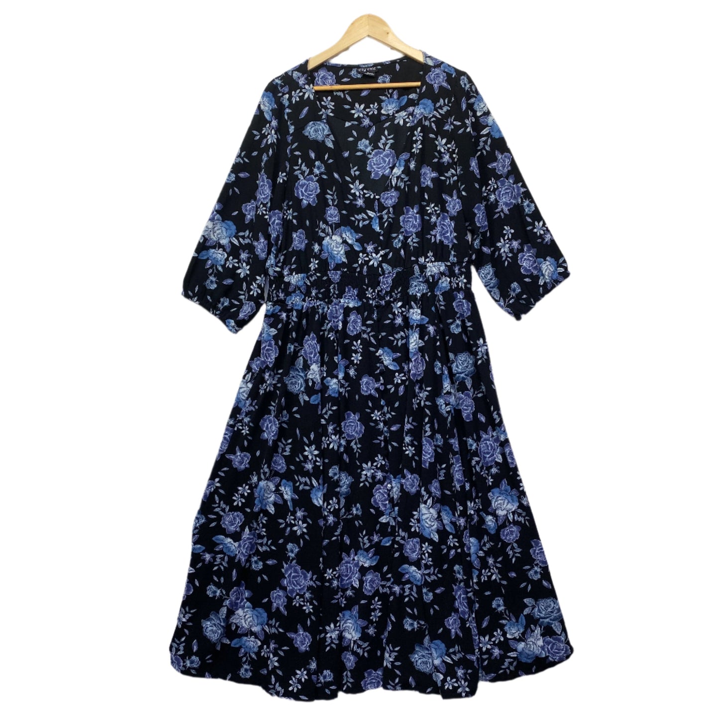 City Chic Maxi Dress Size 16 Plus Small Black Blue Floral