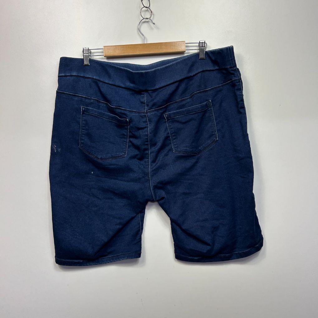 Isobelle Denim Shorts - Size 20 (Fault - marks)