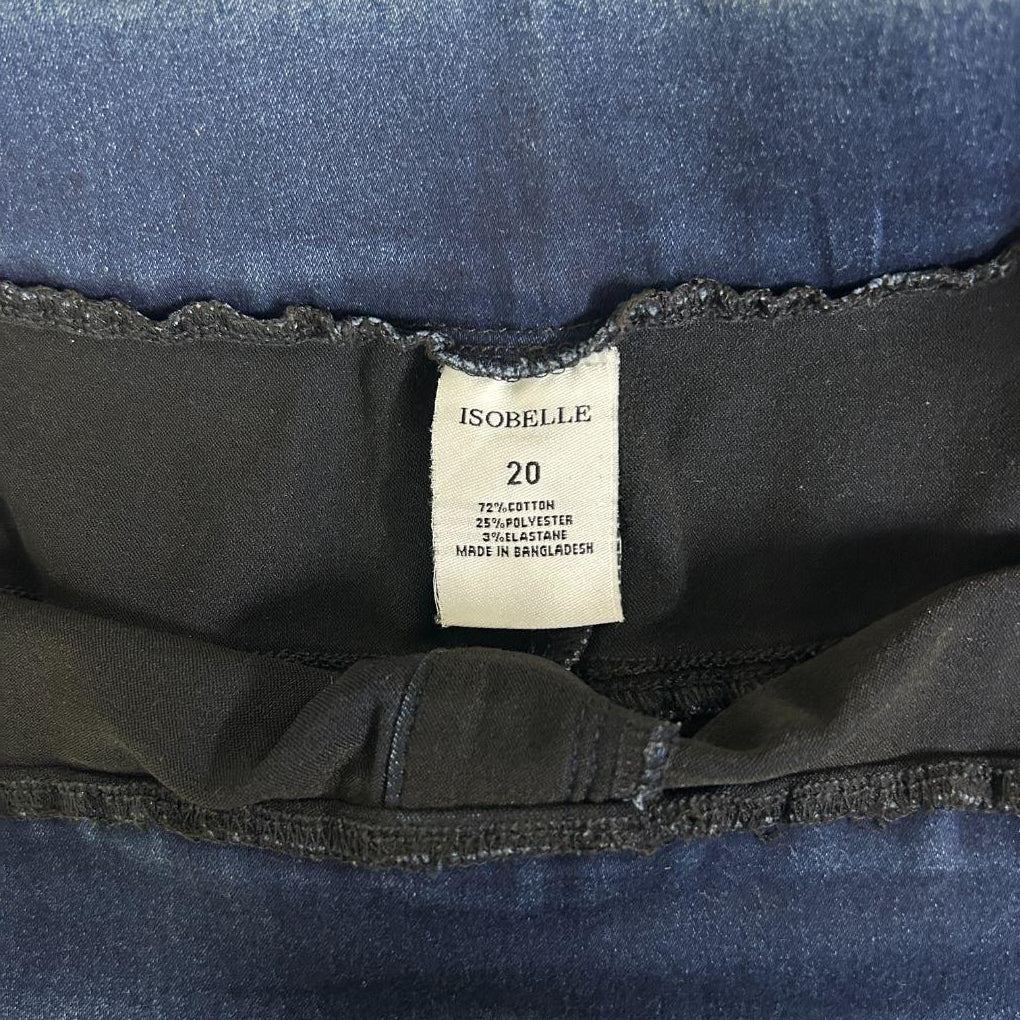 Isobelle Denim Shorts - Size 20 (Fault - marks)