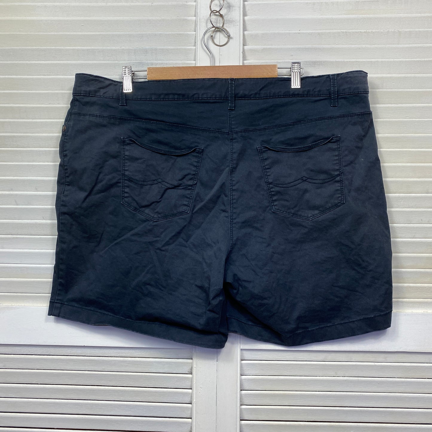 RB Sellars Shorts Size 20 Plus Pockets Blue Navy Workwear Casual Western