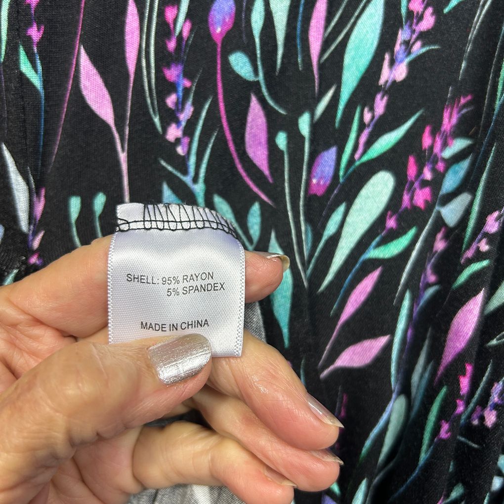Curvaceous Black Floral Dress - Size 24/2XL