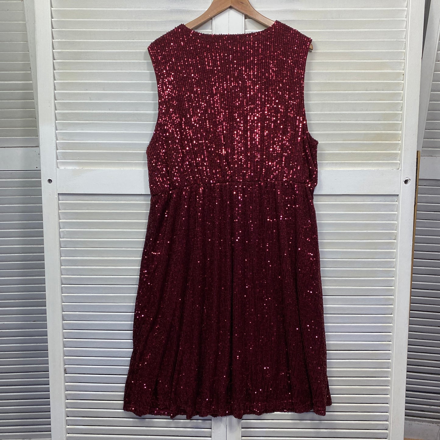 Mama Clothing Cocktail Dress Size 18 Red Sequins Cocktail Breastfeeding Friendly