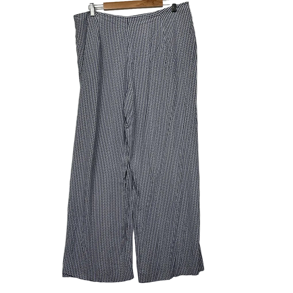 David Lawrence Navy & White Geometric Print Pants - Size 16