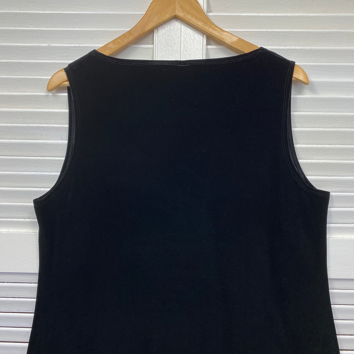 Taking Shape Top Size 14 Plus XS Black Sleeveless Velvet Cocktail